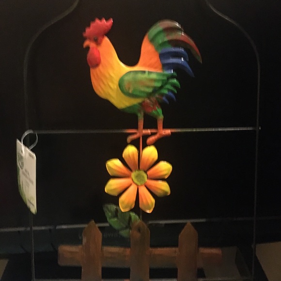 2 Metal Garden Fence - Picture 5 of 8